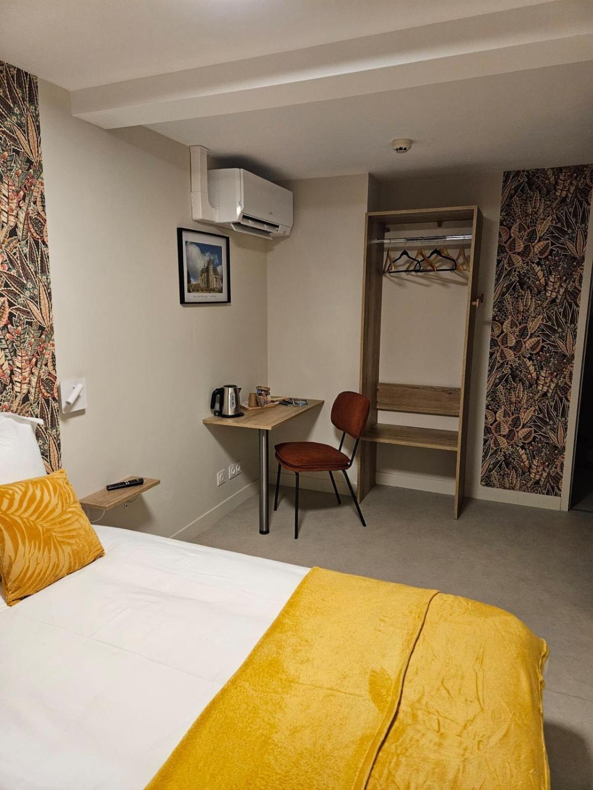 Auberge Du Prieure Saint-Angel  Dış mekan fotoğraf